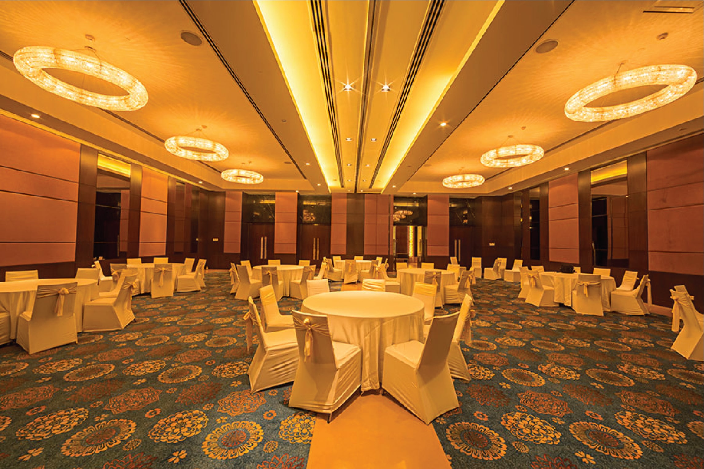 Multifunctional Hall