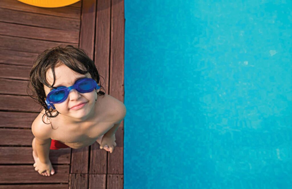 Mega City — Club Majestic & Swimming Pool